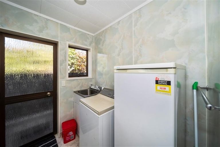 Photo of property in 162 Heta Road, Highlands Park, New Plymouth, 4312