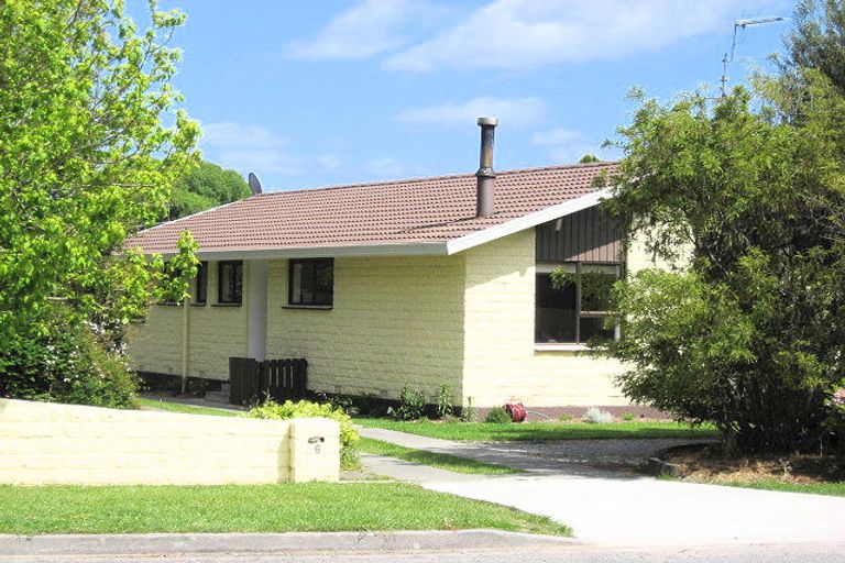 Photo of property in 6 Brydon Street, Renwick, 7204