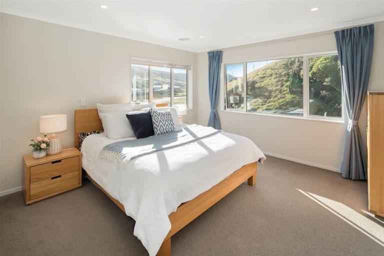 Photo of property in 3 Crompton Avenue, Churton Park, Wellington, 6037