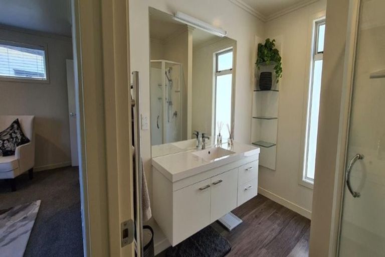 Photo of property in 101a Awataha Crescent, Pyes Pa, Tauranga, 3110