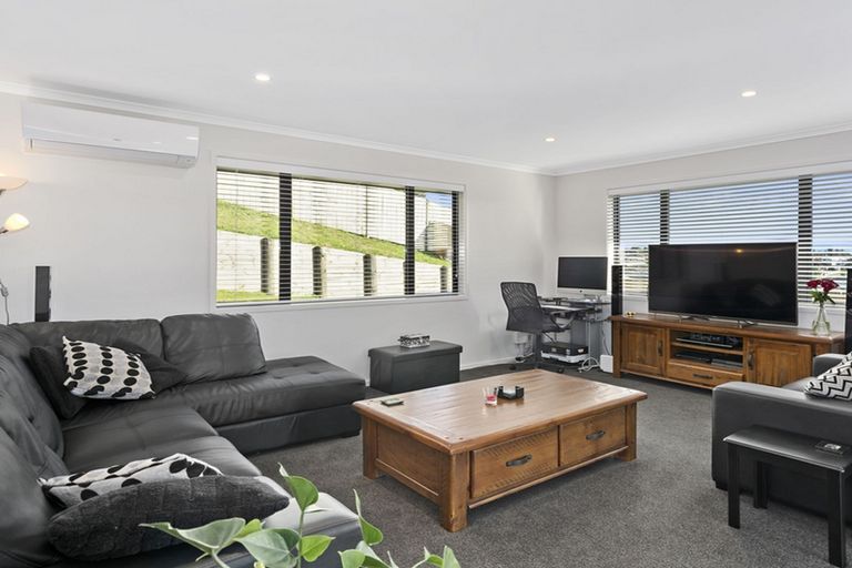 Photo of property in 101 Condor Drive, Pyes Pa, Tauranga, 3112