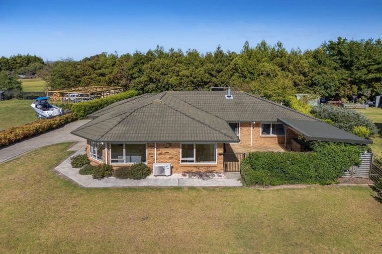 Photo of property in 7 Omana Avenue, Shelly Beach, Helensville, 0874