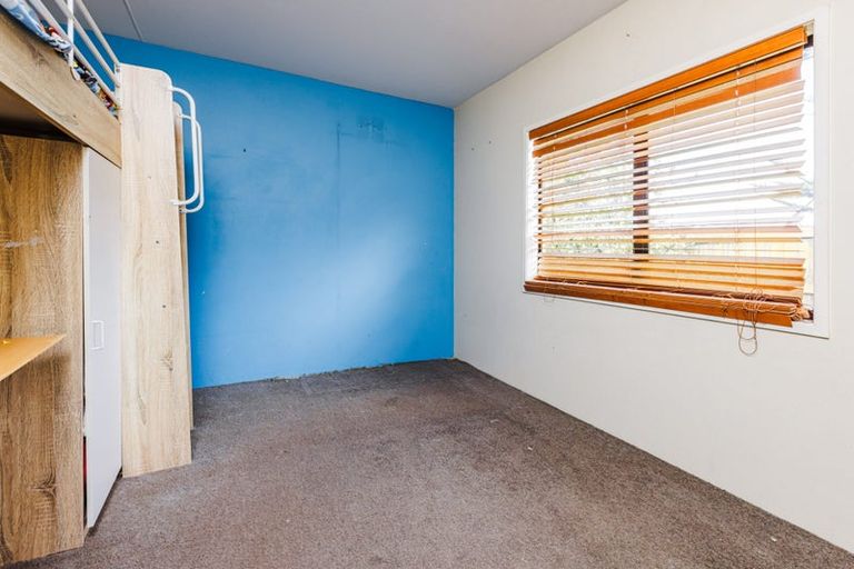 Photo of property in 3/11 Anglers Way, Wattle Downs, Auckland, 2102