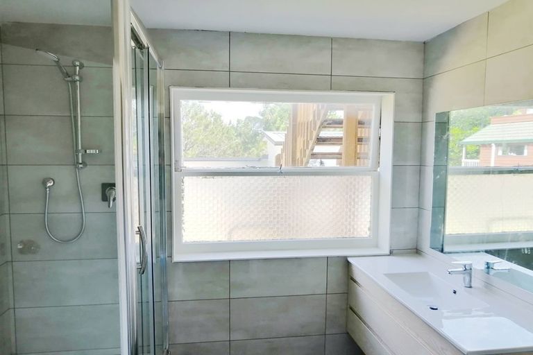 Photo of property in 16 Dalmeny Close, Murrays Bay, Auckland, 0630