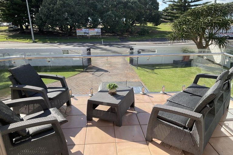 Photo of property in 238 Hibiscus Coast Highway, Orewa, 0931