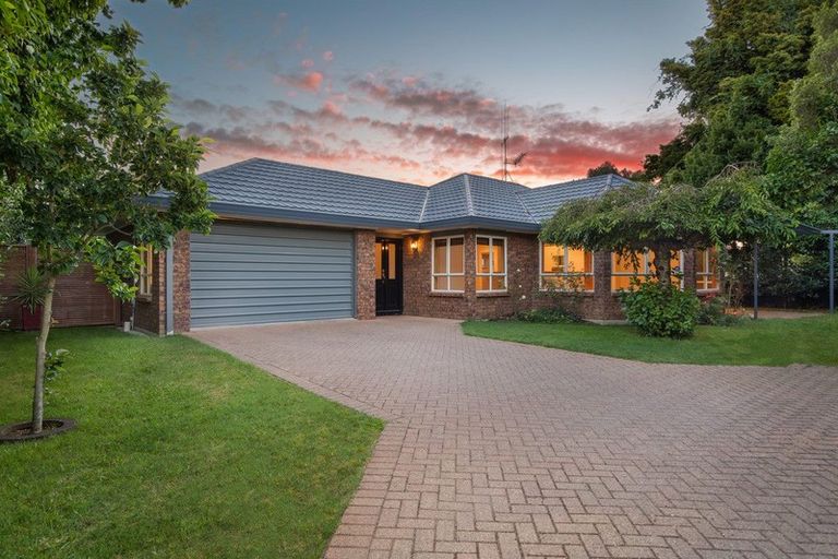 Photo of property in 86b Hall Street, Cambridge, 3434