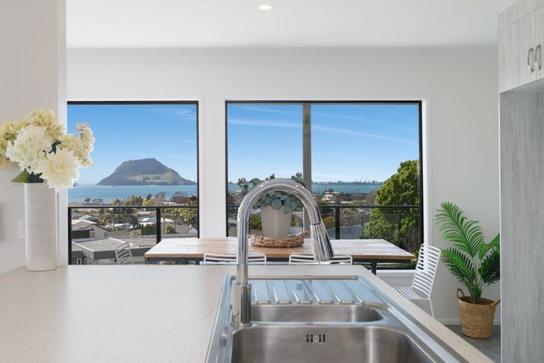 Photo of property in 21 Norton Road, Otumoetai, Tauranga, 3110