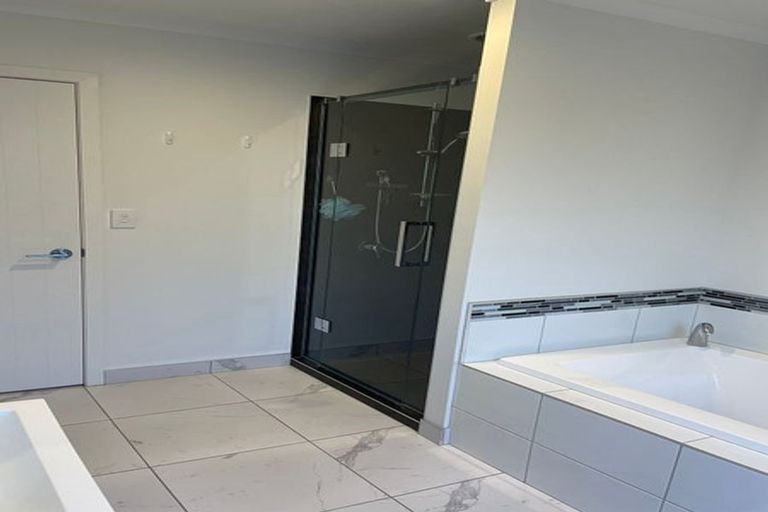 Photo of property in 33 Probert Crescent, Chartwell, Hamilton, 3210