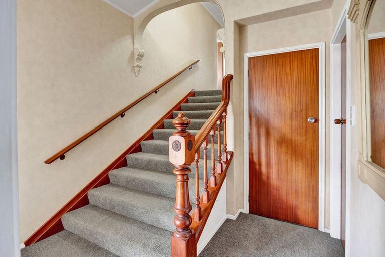 Photo of property in 71 Fantham Street, Hawera, 4610