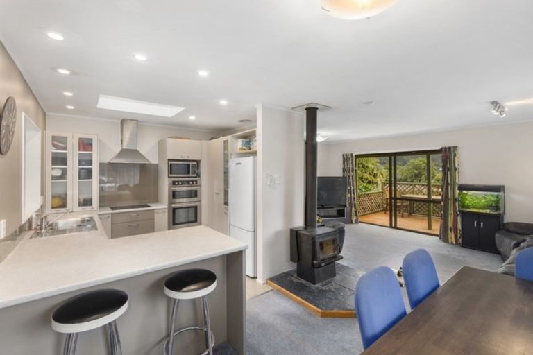 Photo of property in 35 Kairimu Street, Stokes Valley, Lower Hutt, 5019