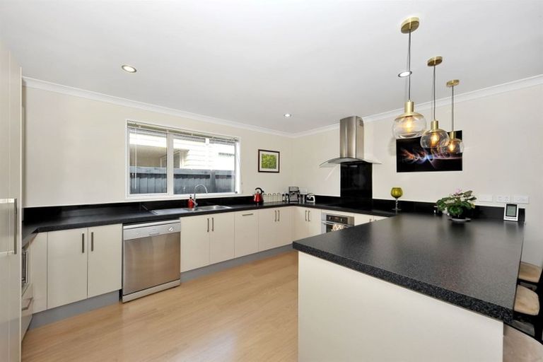 Photo of property in 36 Solander Road, Pegasus, 7612