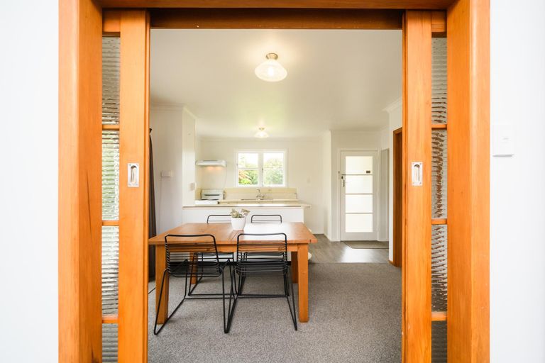 Photo of property in 32 Parkland Crescent, Terrace End, Palmerston North, 4410