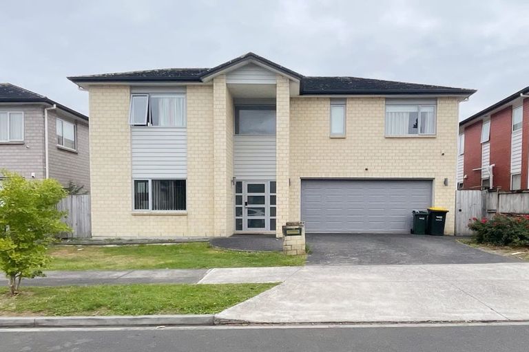Photo of property in 19 Castlederg Drive, Flat Bush, Auckland, 2019