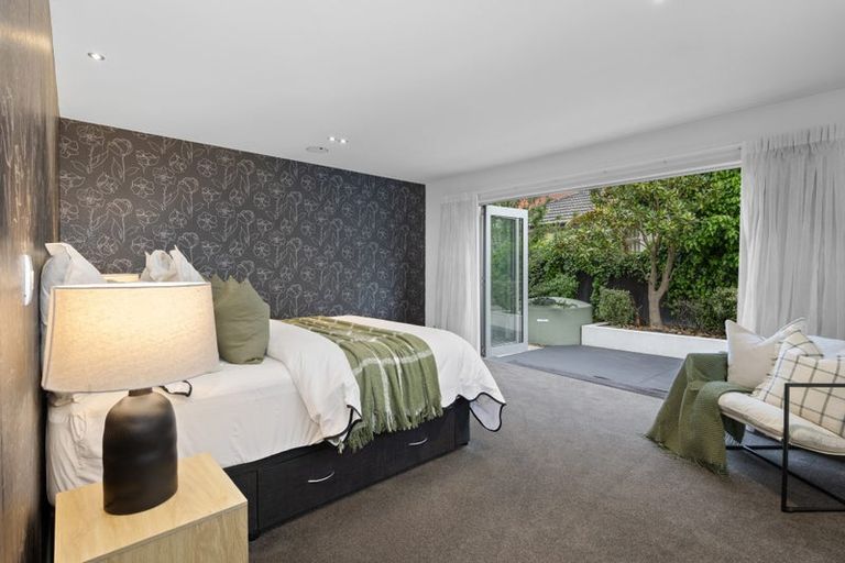 Photo of property in 209 Weston Road, St Albans, Christchurch, 8052