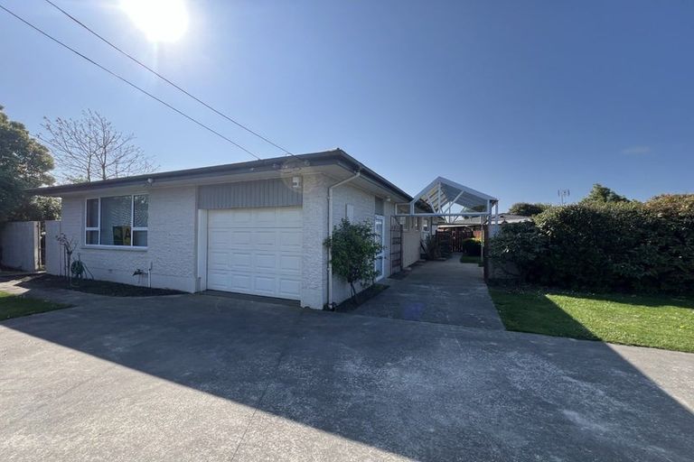 Photo of property in 229 Grahams Road, Burnside, Christchurch, 8053