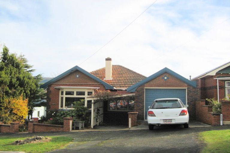 Photo of property in 99 Signal Hill Road, Opoho, Dunedin, 9010