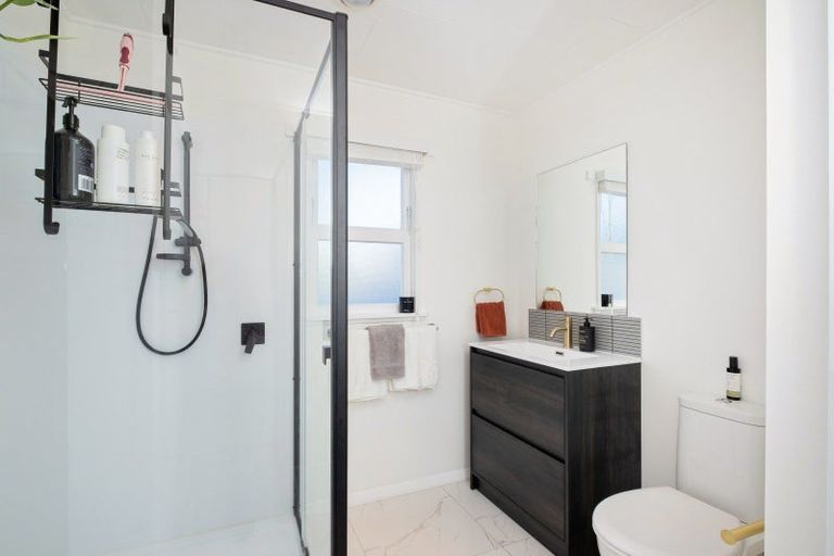 Photo of property in 4b Guthrie Road, Havelock North, 4130