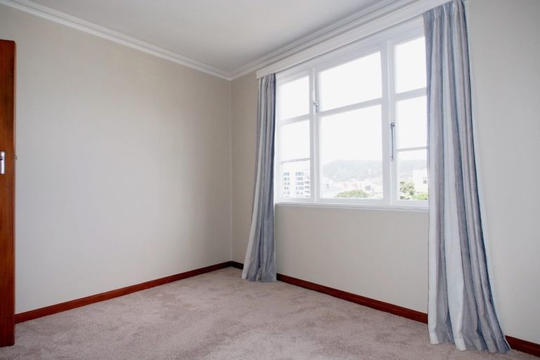 Photo of property in Winslow Apartments, 9/2 Ohiro Road, Aro Valley, Wellington, 6021