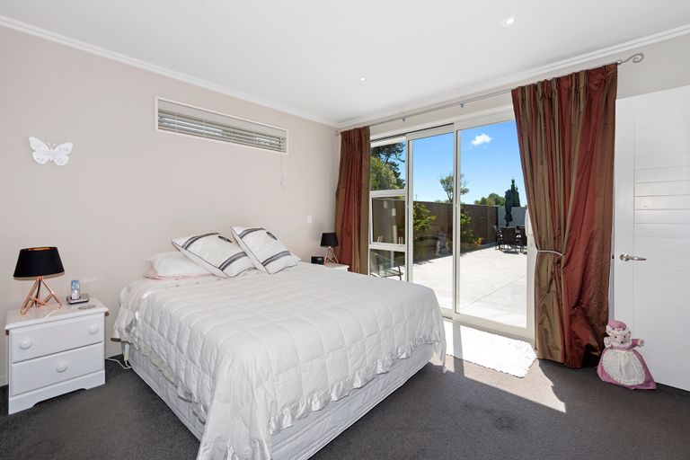 Photo of property in 33 Euphrasie Drive, Aidanfield, Christchurch, 8025