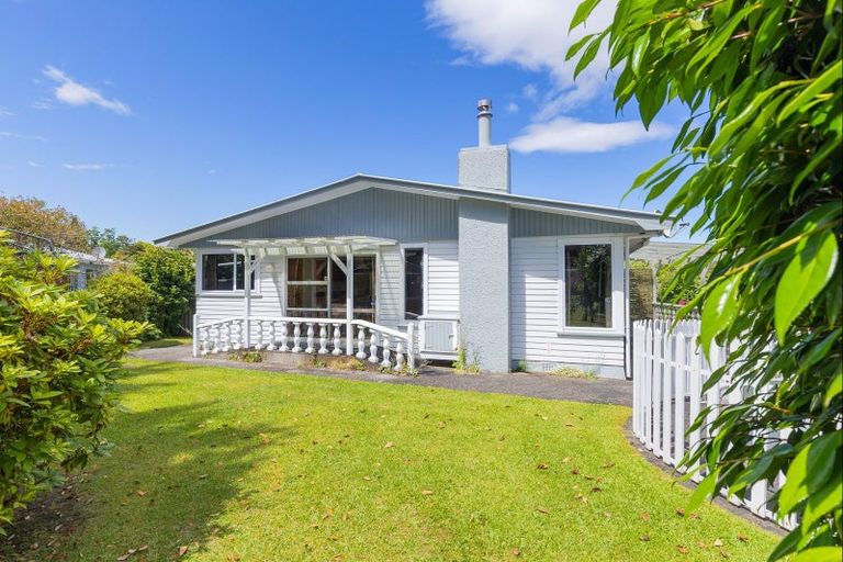 Photo of property in 10 Puketapu Crescent, Taumarunui, 3920