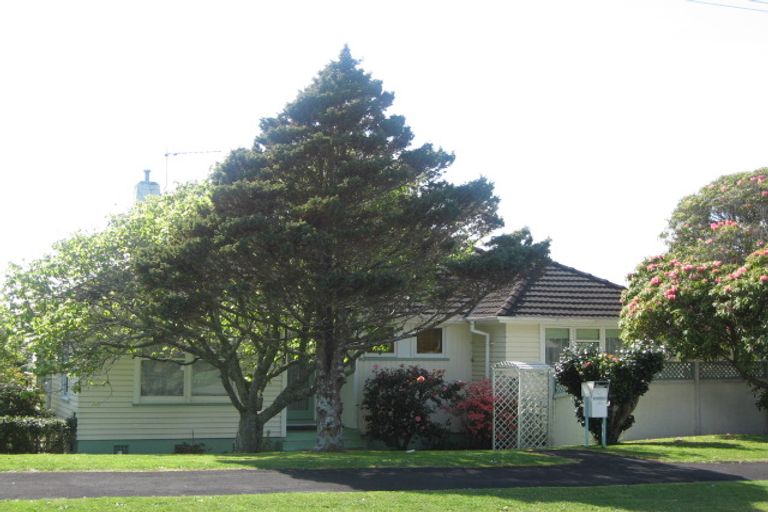 Photo of property in 6 Tothill Street, Frankleigh Park, New Plymouth, 4310