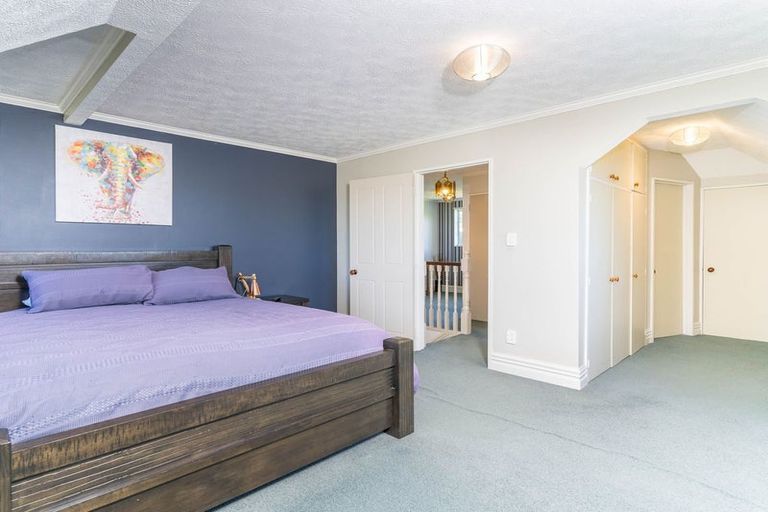 Photo of property in 264 Gladstone Road North, Mosgiel, 9092