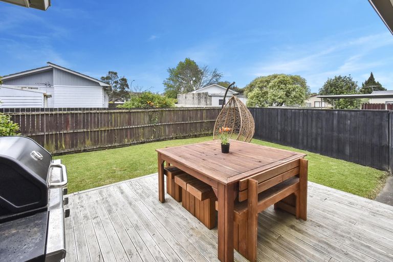 Photo of property in 104 Hillcrest Road, Papatoetoe, Auckland, 2025