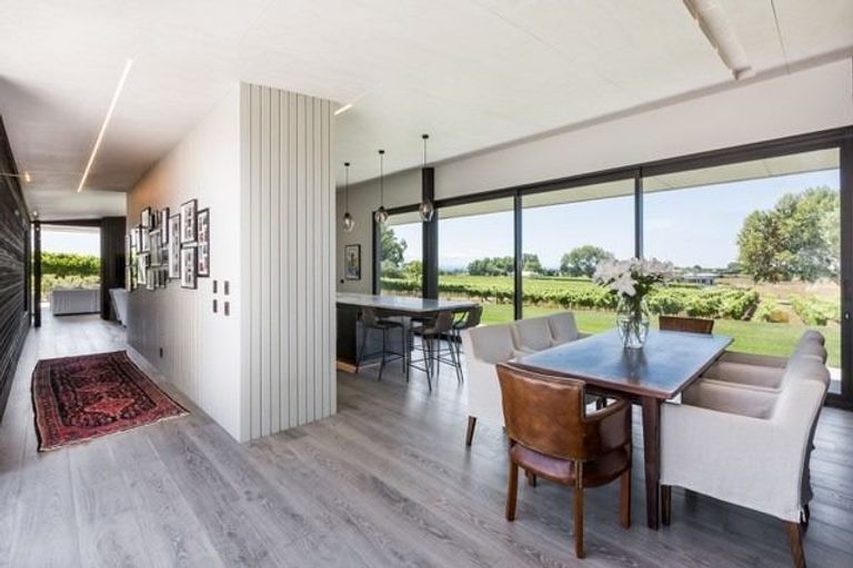 Photo of property in 25 Side Road, Haumoana, 4180