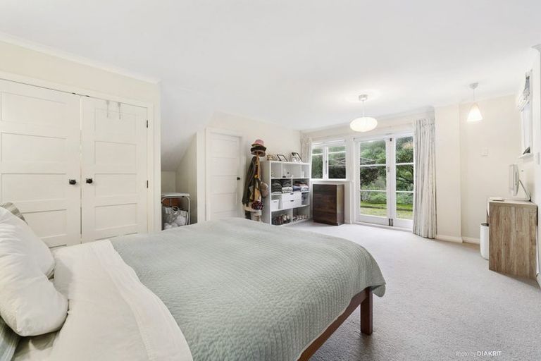 Photo of property in 11 Leveson Street, Strathmore Park, Wellington, 6022