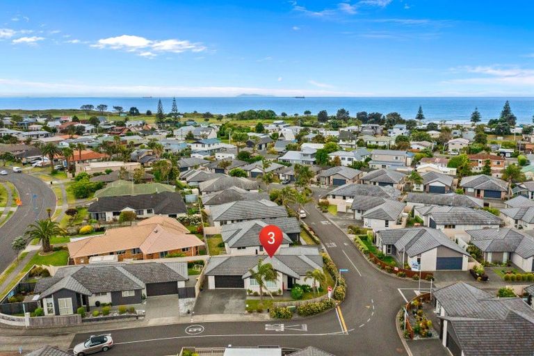 Photo of property in 3 Sandspit Way, Papamoa Beach, Papamoa, 3118