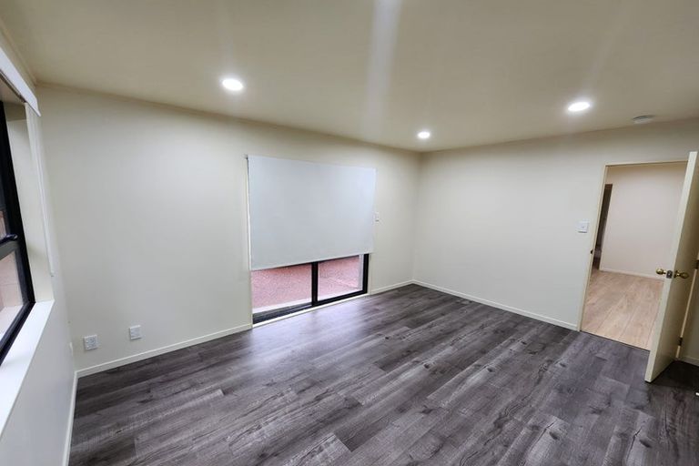 Photo of property in 19 Clearview Heights, Ranui, Auckland, 0612