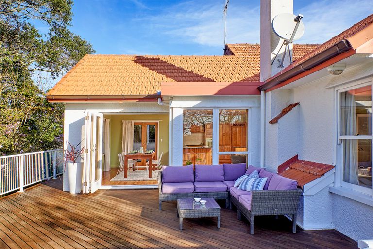 Photo of property in 1 Toi Street, Whakatane, 3120