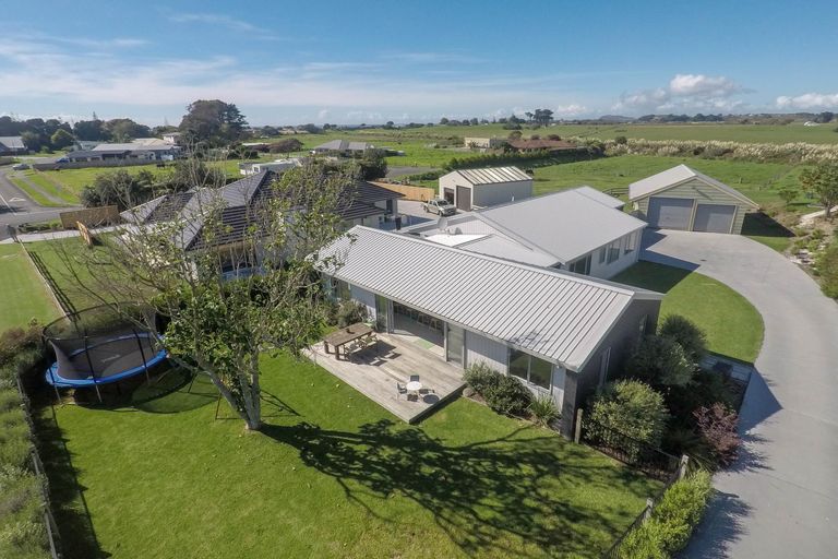 Photo of property in 90b Citrus Avenue, Waihi Beach, 3611