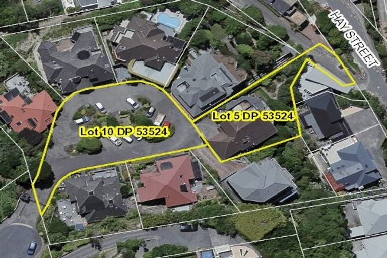 Photo of property in 5 Bayview Terrace, Oriental Bay, Wellington, 6011