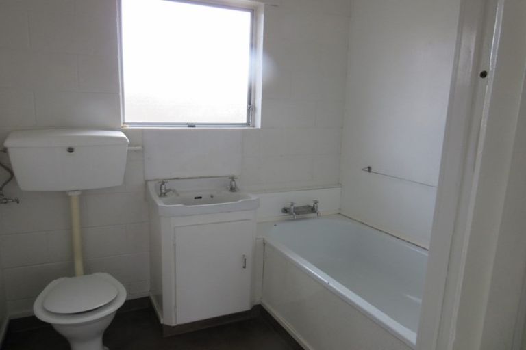 Photo of property in 34 Walmsley Road, Mangere, Auckland, 2022