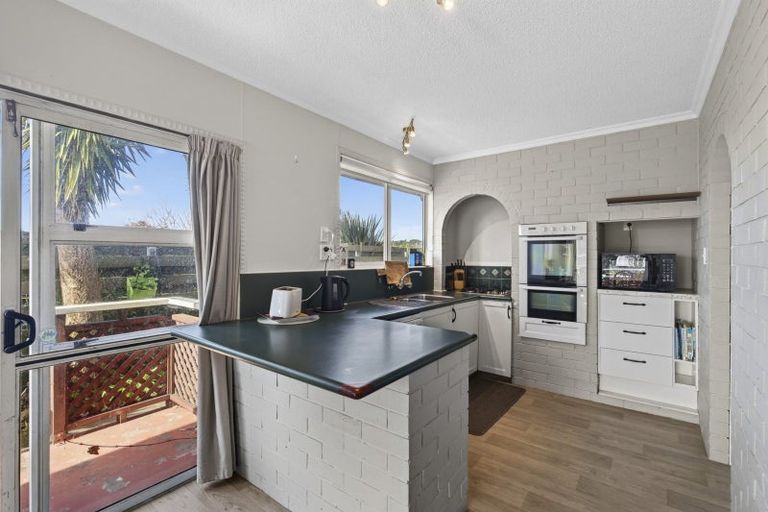 Photo of property in 61 Clawton Street, Westown, New Plymouth, 4310
