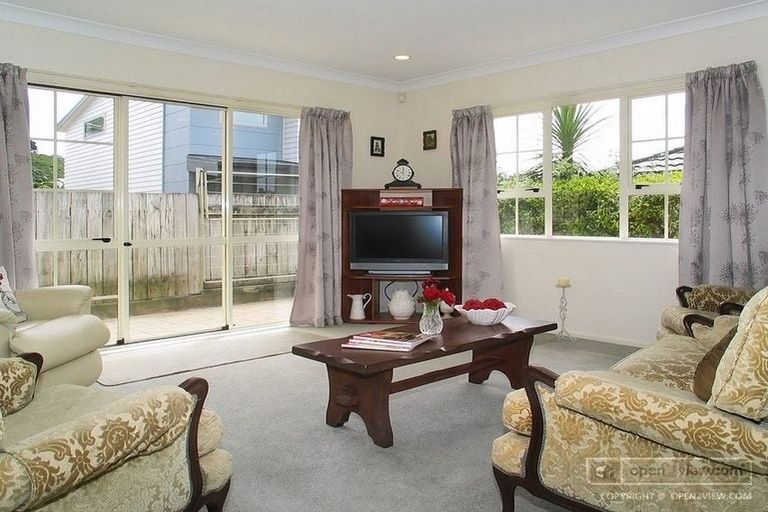 Photo of property in 12b Atua Street, Johnsonville, Wellington, 6037