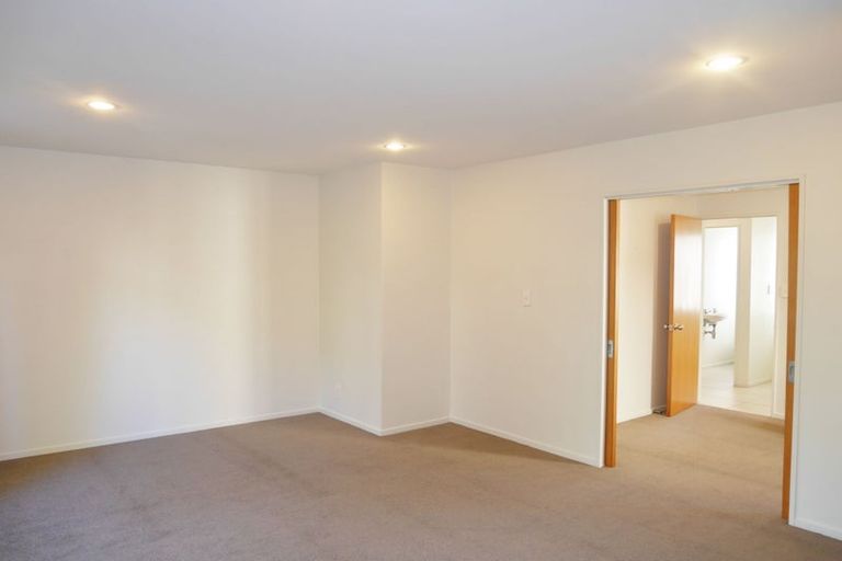 Photo of property in 66b Peverel Street, Riccarton, Christchurch, 8041