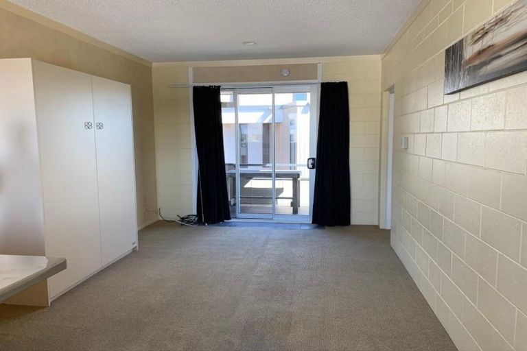 Photo of property in 5/21 The Mall, Mount Maunganui, 3116