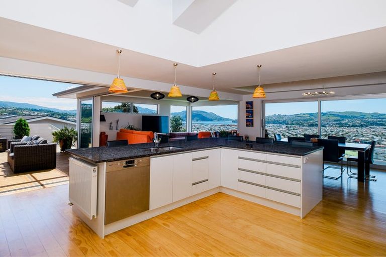 Photo of property in 93 Easther Crescent, Kew, Dunedin, 9012