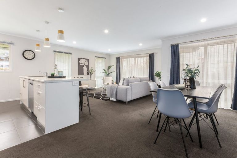 Photo of property in 26 Mooring Close, Whitby, Porirua, 5024