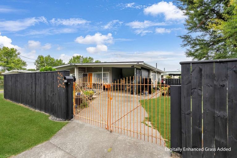 Photo of property in 243 Kenilworth Road, Mayfair, Hastings, 4122