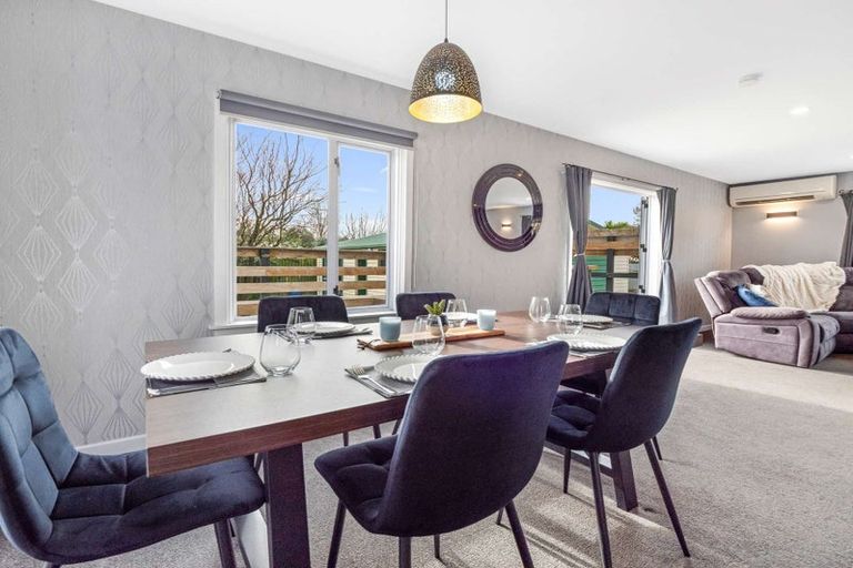 Photo of property in 8 Roberts Road, Hei Hei, Christchurch, 8042