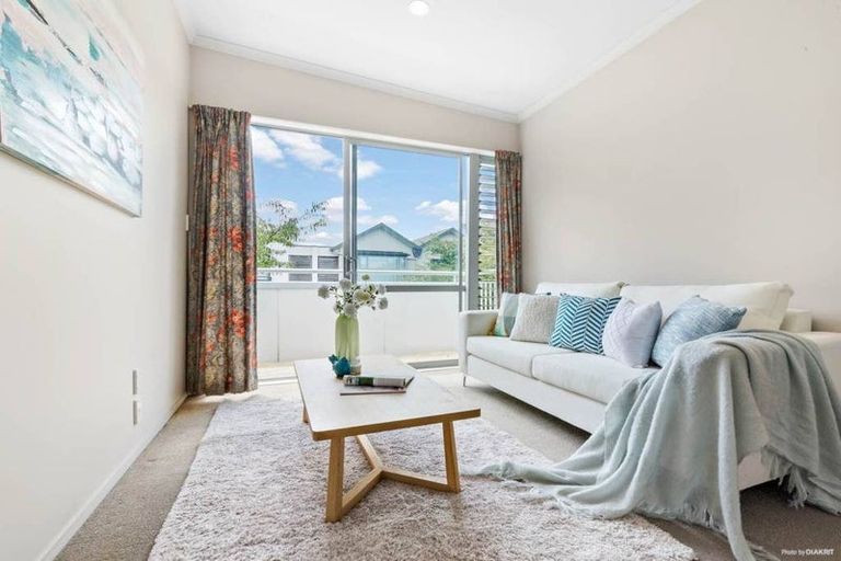 Photo of property in 14 Willow Camp Road, Takanini, 2112