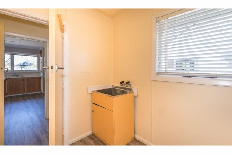 Photo of property in 32 Bournemouth Crescent, Aranui, Christchurch, 8061