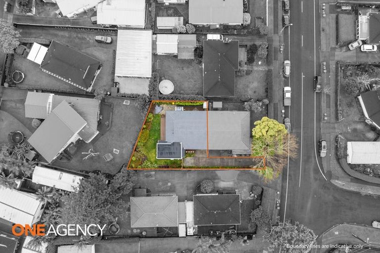 Photo of property in 64b Muir Avenue, Mangere Bridge, Auckland, 2022