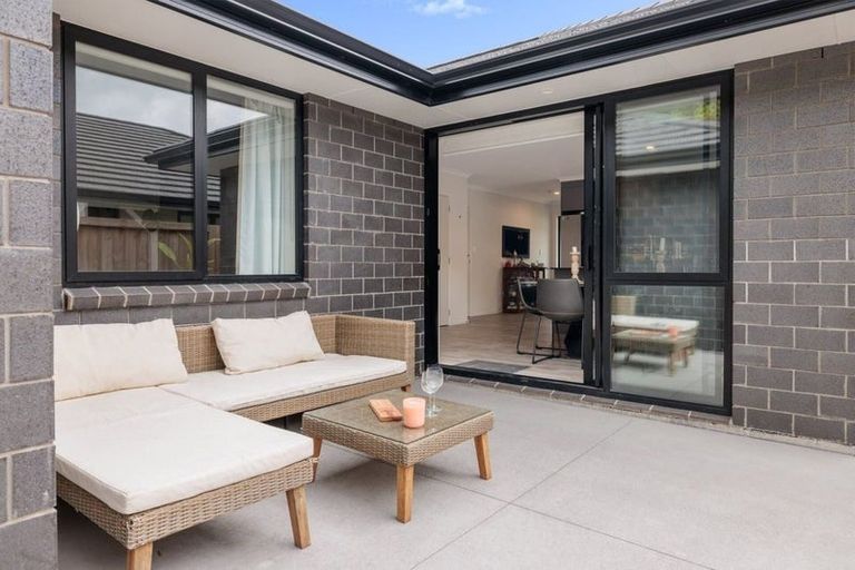 Photo of property in 81 Pakanga Grove, Pyes Pa, Tauranga, 3112