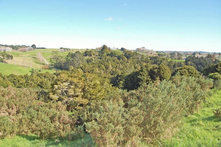 Photo of property in 36 Tawa Avenue, Kaiwaka, 0573