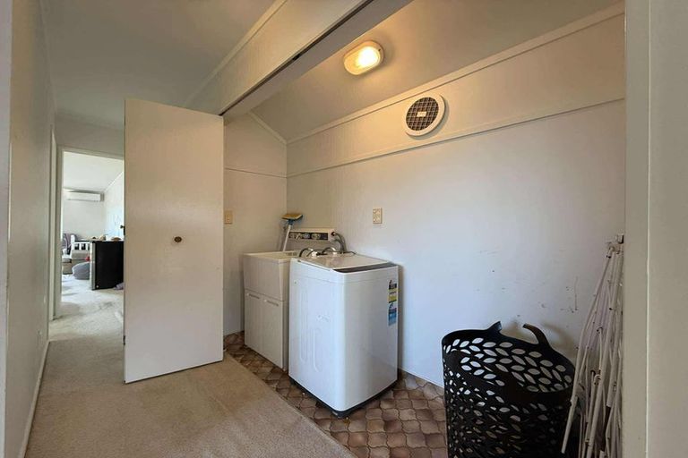 Photo of property in 11 Charleston Avenue, Boulcott, Lower Hutt, 5011