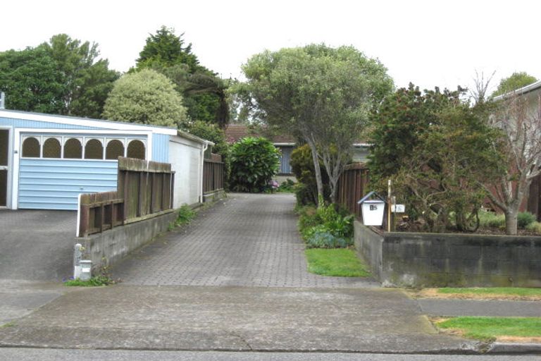 Photo of property in 15 Trimble Place, Bell Block, New Plymouth, 4312